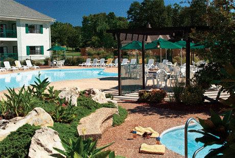 Bluegreen Vacations The Falls Village Branson, MO pool